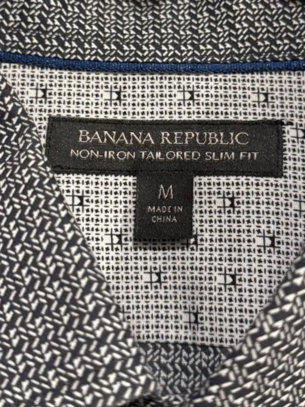Banana Republic Tailored Slim Fit Long Sleeve Polo Dress Shirt Size M 15-15 1/2